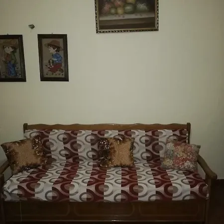 Dom wakacyjny Xhelili Vacation *